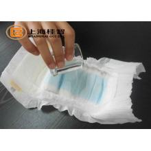 tissu non tissé PP/matière première de filament de pla pour l&#39;échantillon gratuit de couche-culotte de bébé